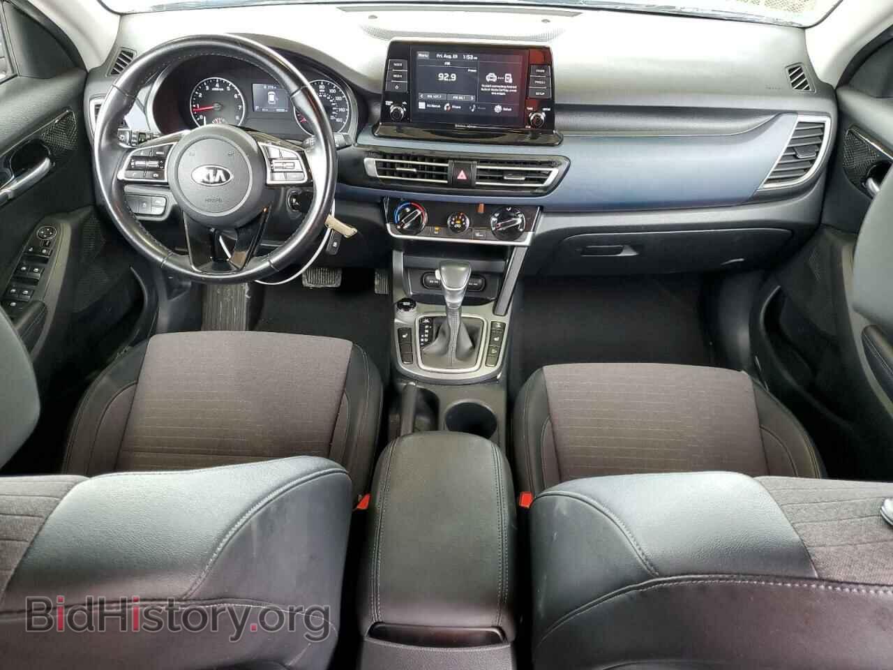 2021 KIA SELTOS - VIN: KNDEUCAA7M7130793 - Фото 8
