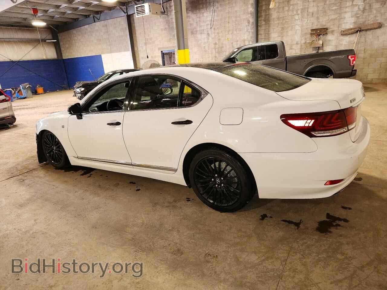 2015 LEXUS LS460 - VIN: JTHCL5EF3F5023071 - Photo 2
