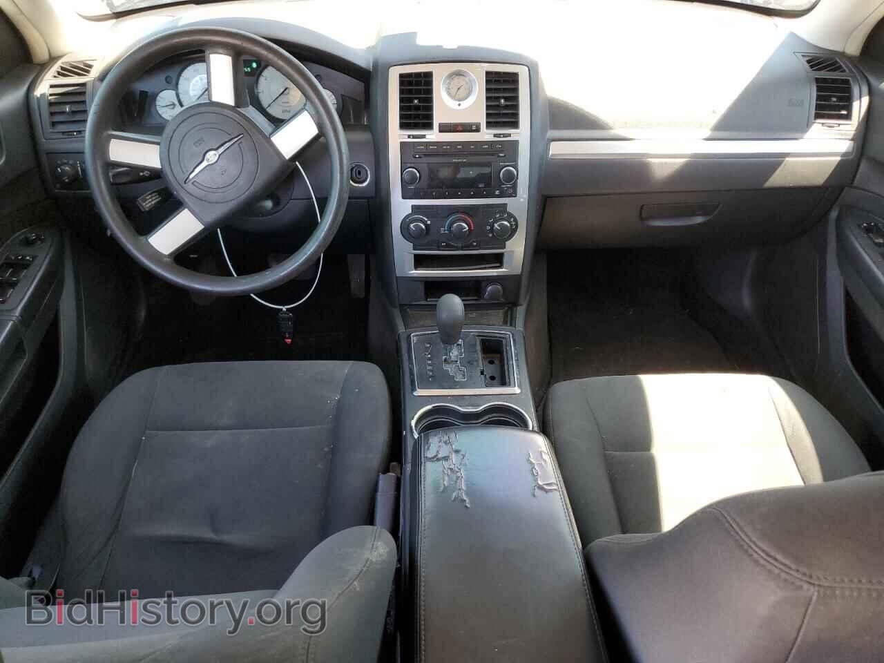 2010 CHRYSLER 300 - VIN: 2C3CA4CD8AH119433 - Фото 8