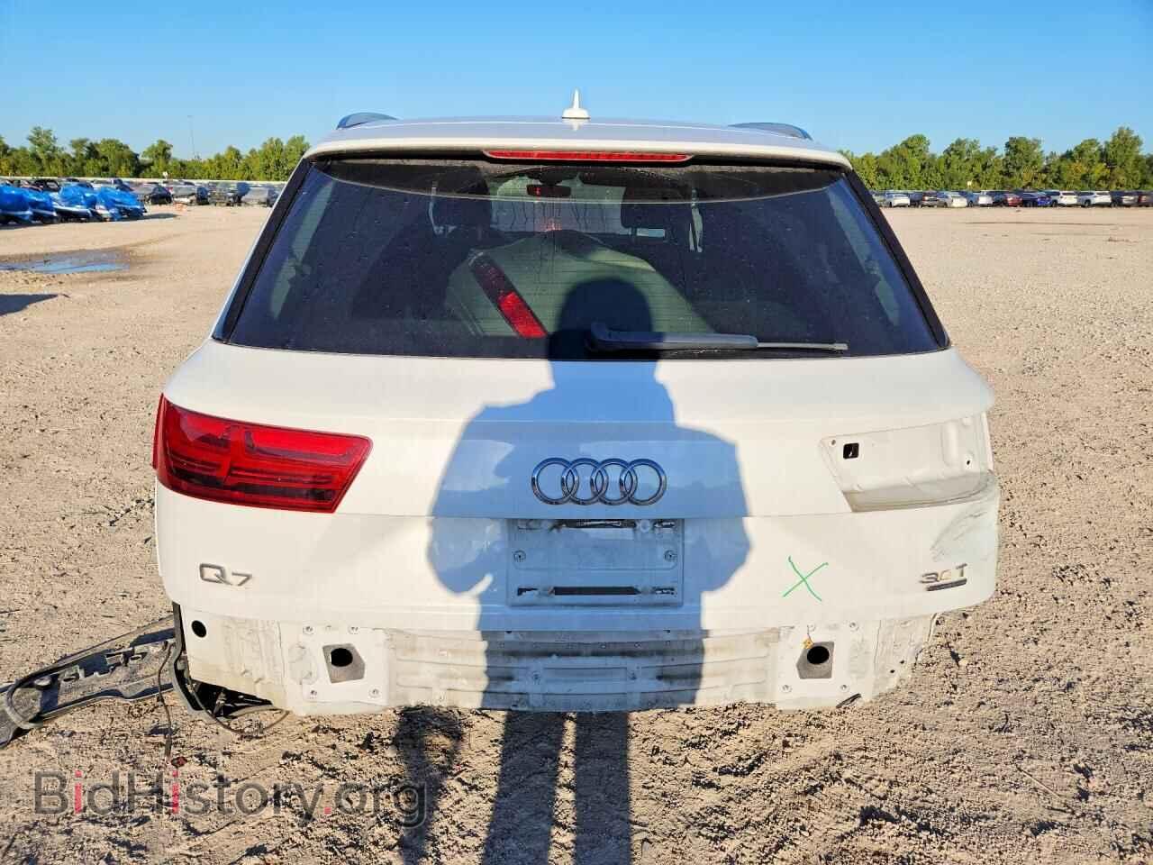 2018 Audi Q7 (VIN WA1VAAF71JD040525) — фото 6 из 13