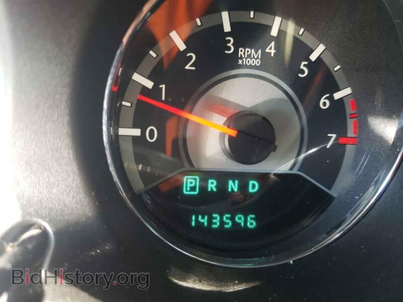 2013 Chrysler 200 (VIN 1C3CCBBB1DN608556) — photo 8 of 10
