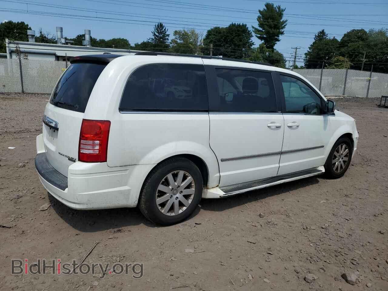 2010 CHRYSLER MINIVAN - VIN: 2A4RR8D15AR395129 - Фото 3