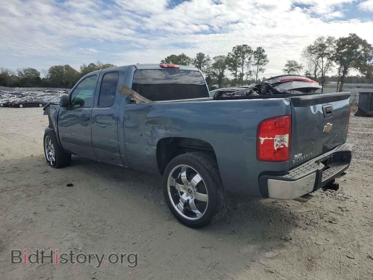 2007 CHEVROLET SILVERADO - VIN: 2GCEC19C071644242 - Фото 2