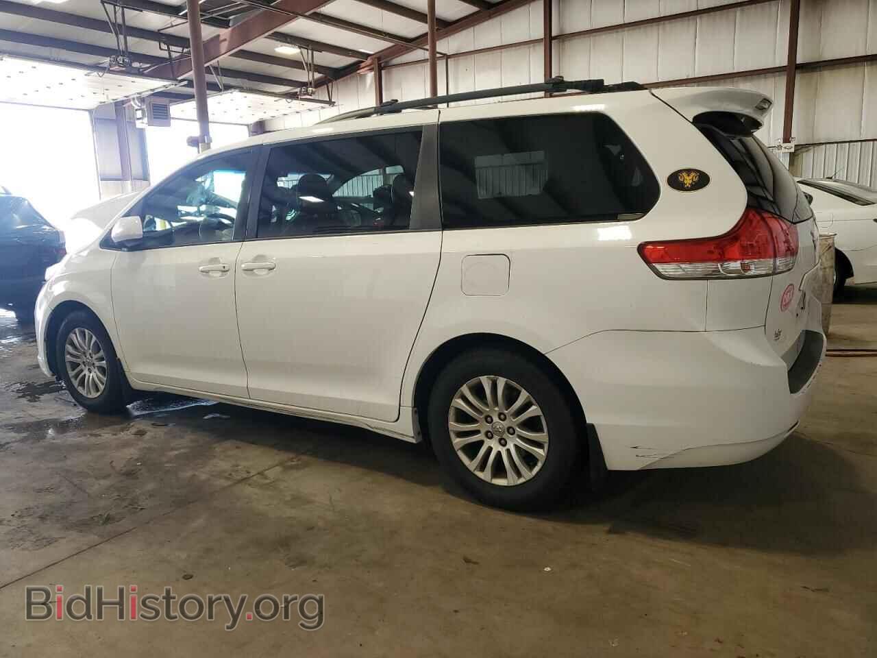 2014 TOYOTA All Models - VIN: 5TDYK3DC6ES411989 - Фото 2