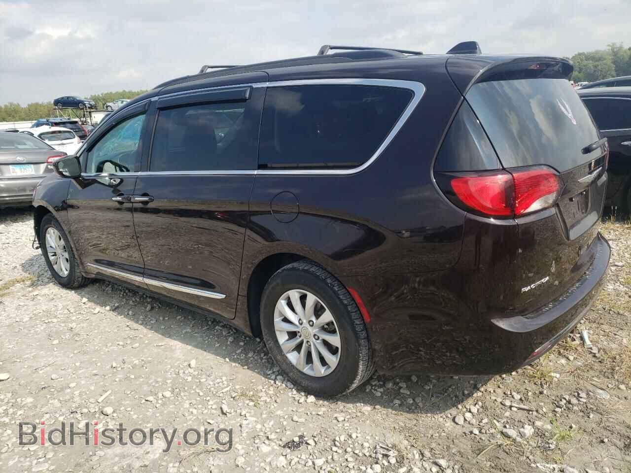 2017 CHRYSLER PACIFICA - VIN: 2C4RC1BG9HR676155 - Photo 2