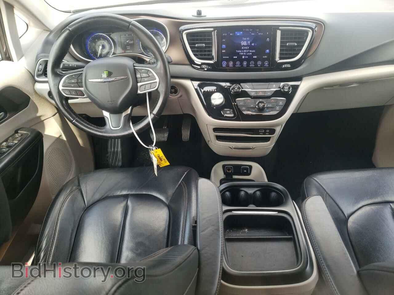 2017 CHRYSLER PACIFICA - VIN: 2C4RC1BG9HR676155 - Photo 8