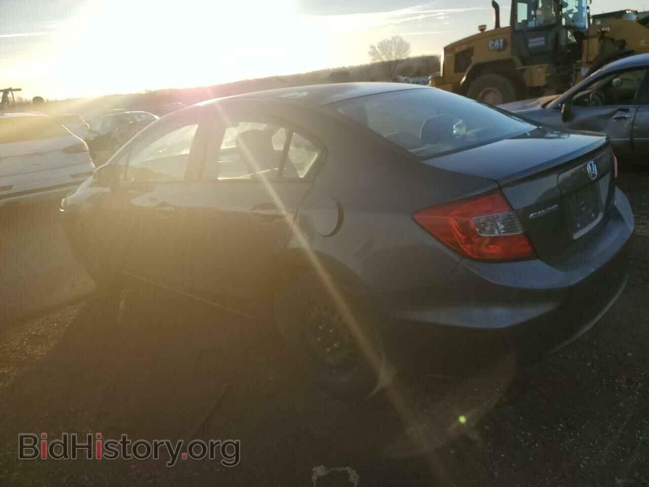 2012 HONDA CIVIC - VIN: 2HGFB2F5XCH558202 - Фото 2