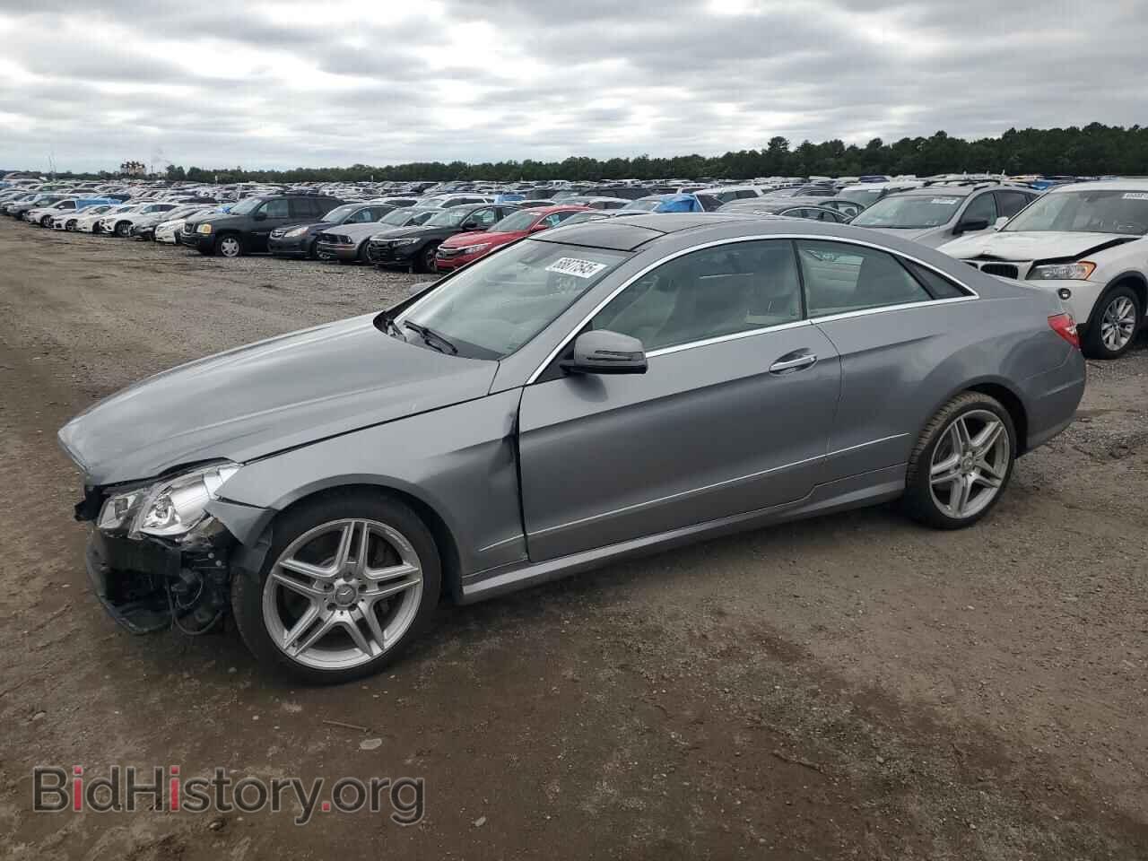 Photo WDDKJ7CB1BF110816 - MERCEDES-BENZ E-CLASS 2011