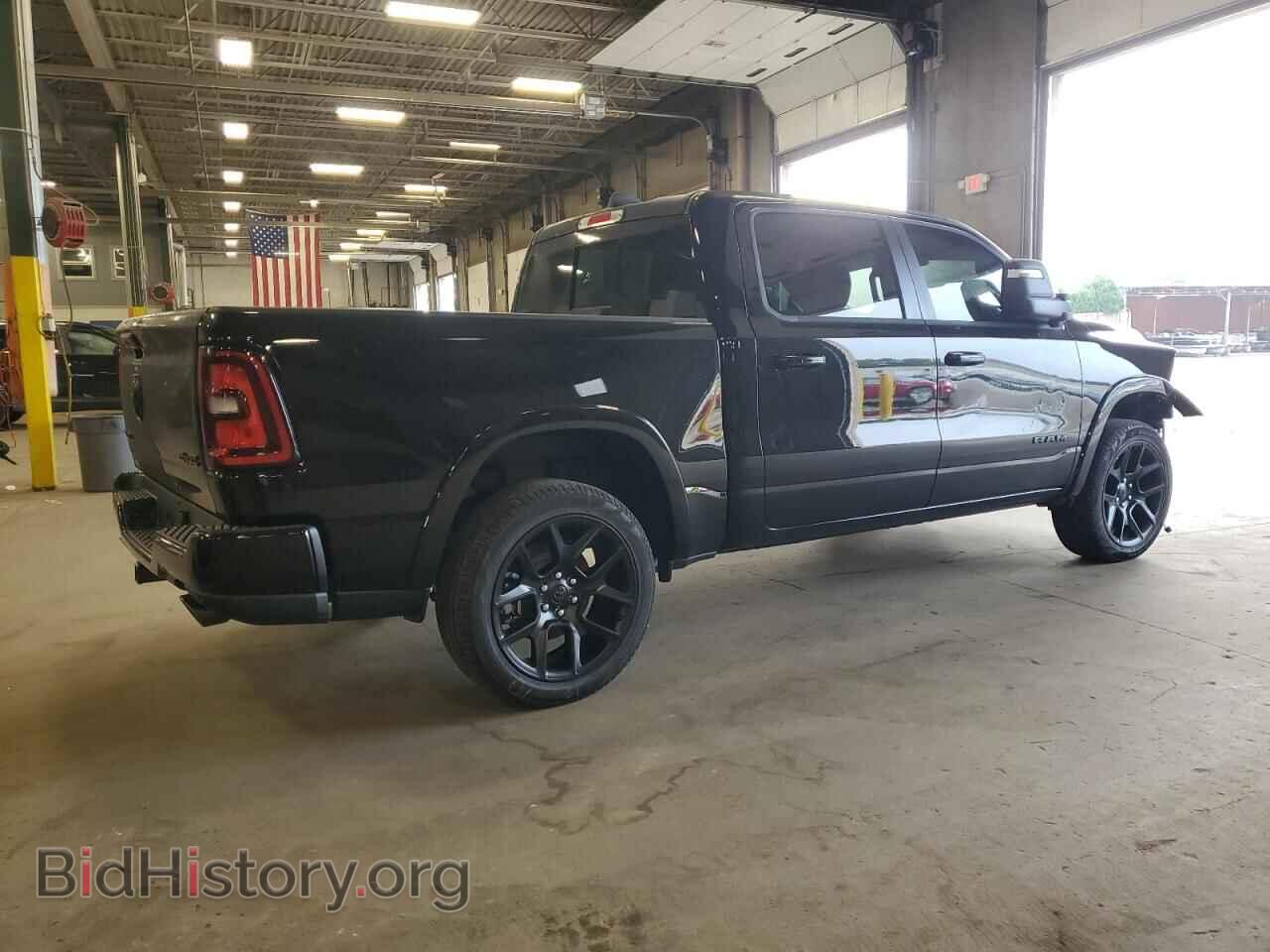 2025 RAM 1500 - VIN: 1C6SRFJP1SN716402 - Фото 3