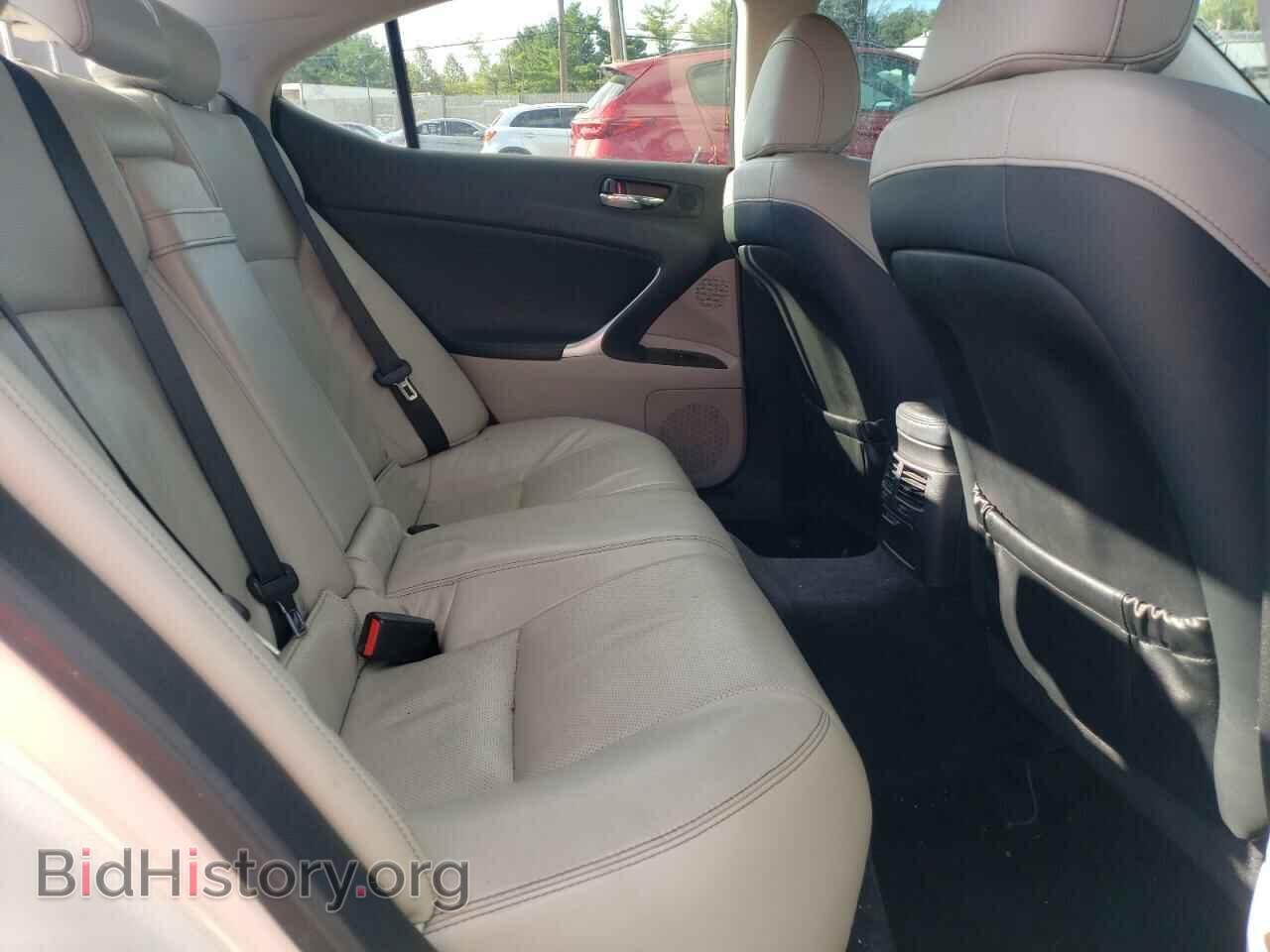 2011 LEXUS IS - VIN: JTHBF5C20B5148736 - Photo 10