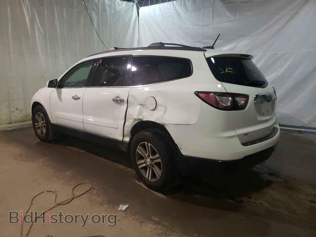 2016 CHEVROLET TRAVERSE - VIN: 1GNKVHKD6GJ315437 - Фото 2