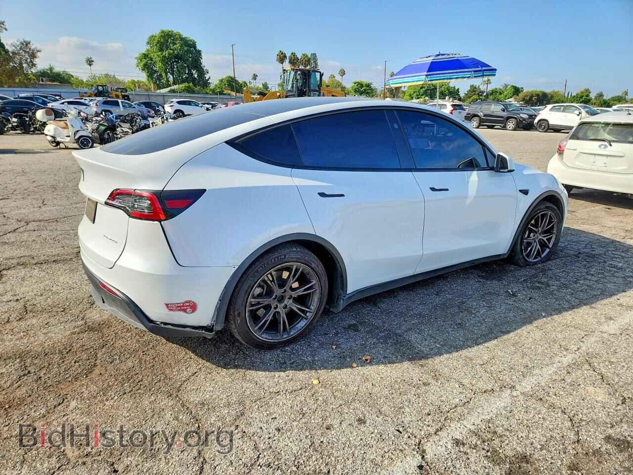 2024 TESLA MODEL Y - VIN: 7SAYGDEE8RF165323 - Фото 3