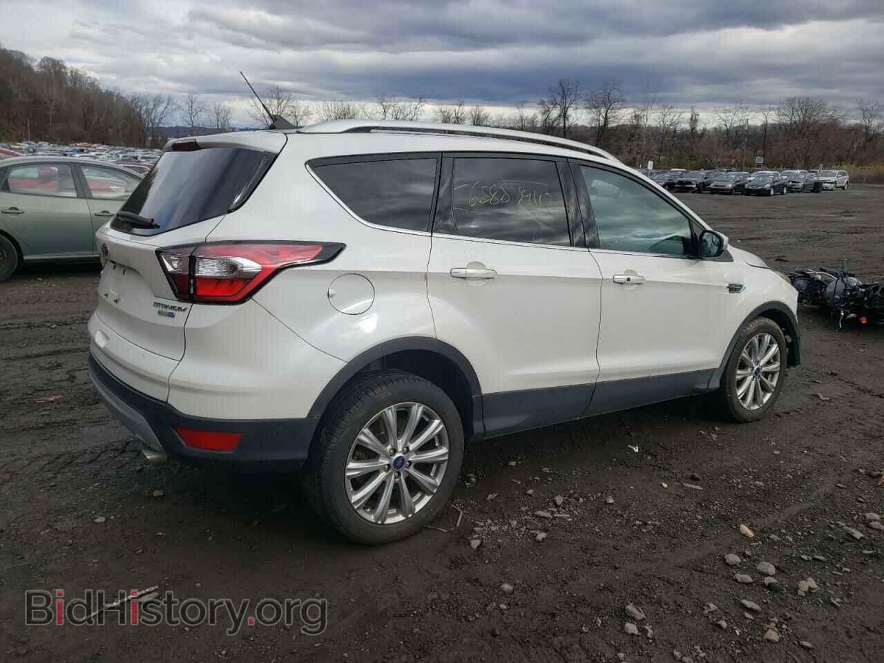 2018 FORD ESCAPE - VIN: 1FMCU9J93JUD53826 - Фото 3