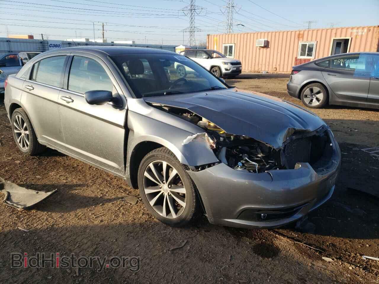 2013 CHRYSLER 200 - VIN: 1C3CCBBB3DN596152 - Photo 4