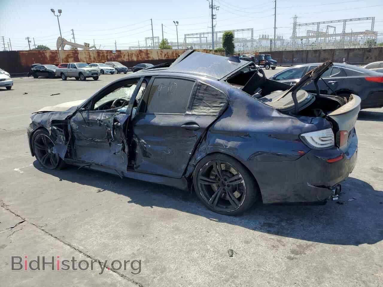 2013 BMW M5 - VIN: WBSFV9C54DD095757 - Фото 2