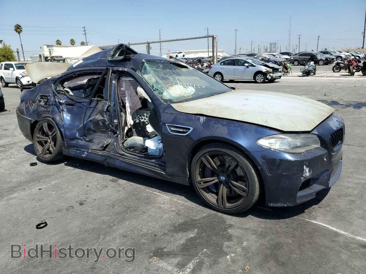 2013 BMW M5 - VIN: WBSFV9C54DD095757 - Фото 4