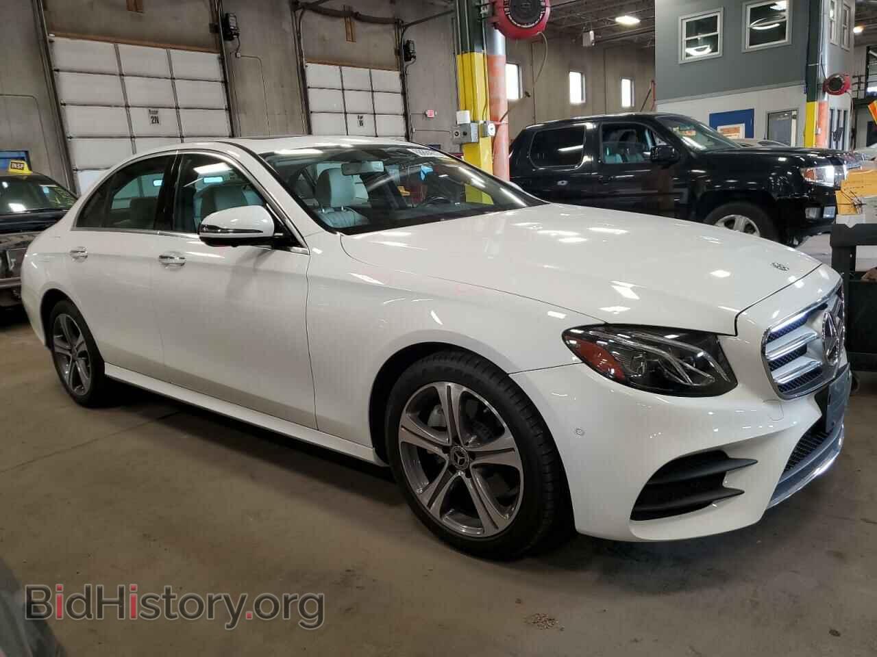 2019 MERCEDES-BENZ E-CLASS - VIN: WDDZF4KB5KA577833 - Фото 4
