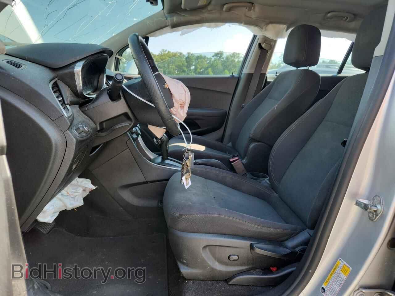 2020 CHEVROLET TRAX - VIN: 3GNCJKSB1LL183587 - Фото 7