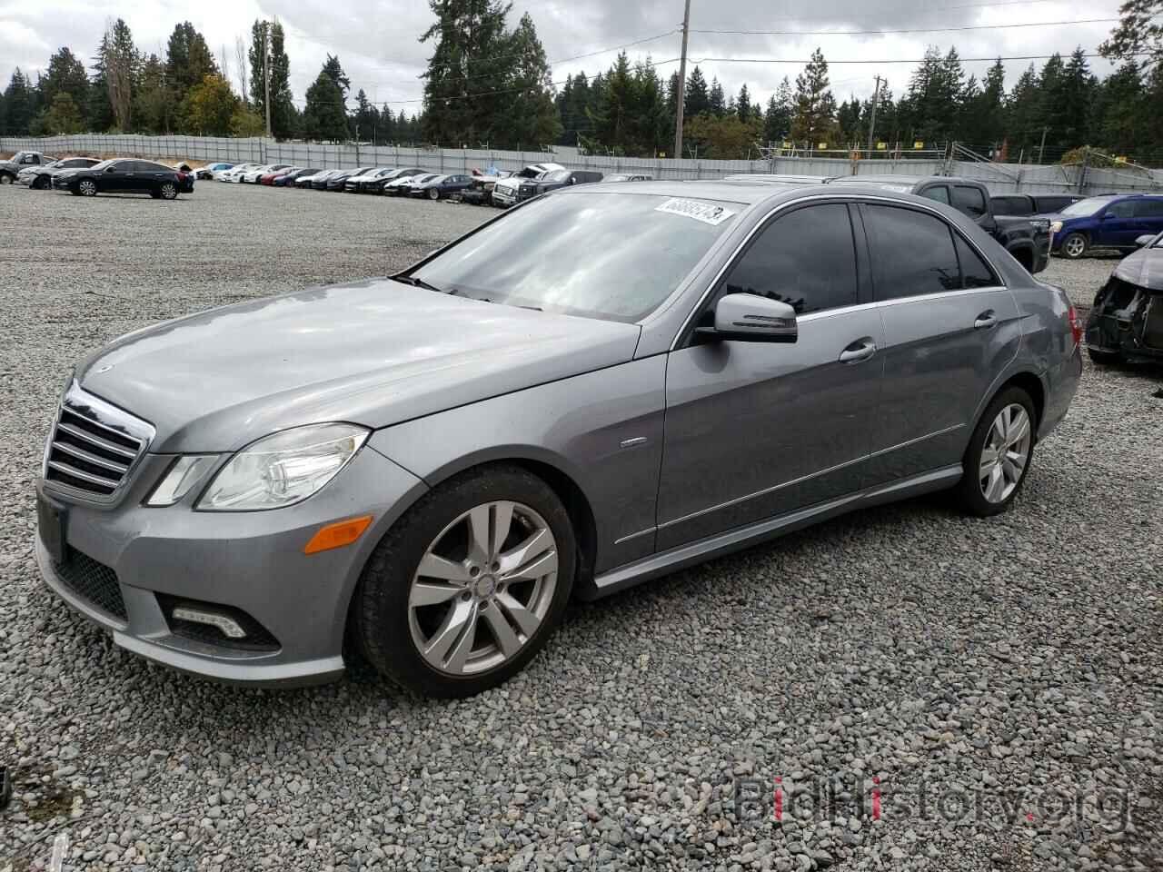 Photo WDDHF2EB7BA296452 - MERCEDES-BENZ E-CLASS 2011