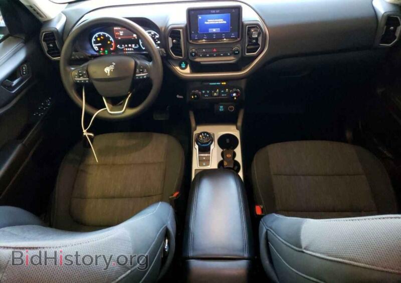 2021 Ford BRONCO (VIN 3FMCR9B64MRA11481) — photo 8 of 14