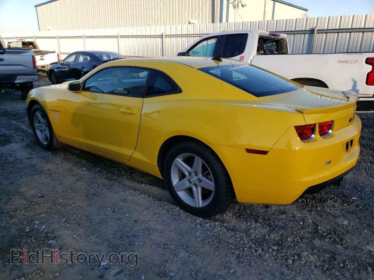 2010 CHEVROLET CAMARO - VIN: 2G1FB1EV8A9113077 - Фото 2