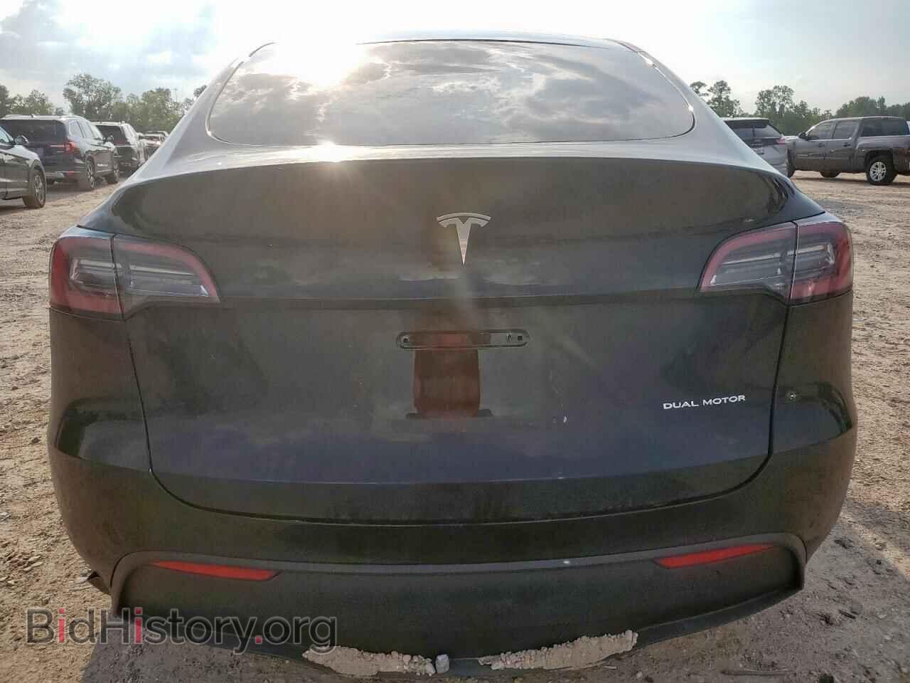 2024 TESLA MODEL Y - VIN: 7SAYGDEE2RA237324 - Фото 6