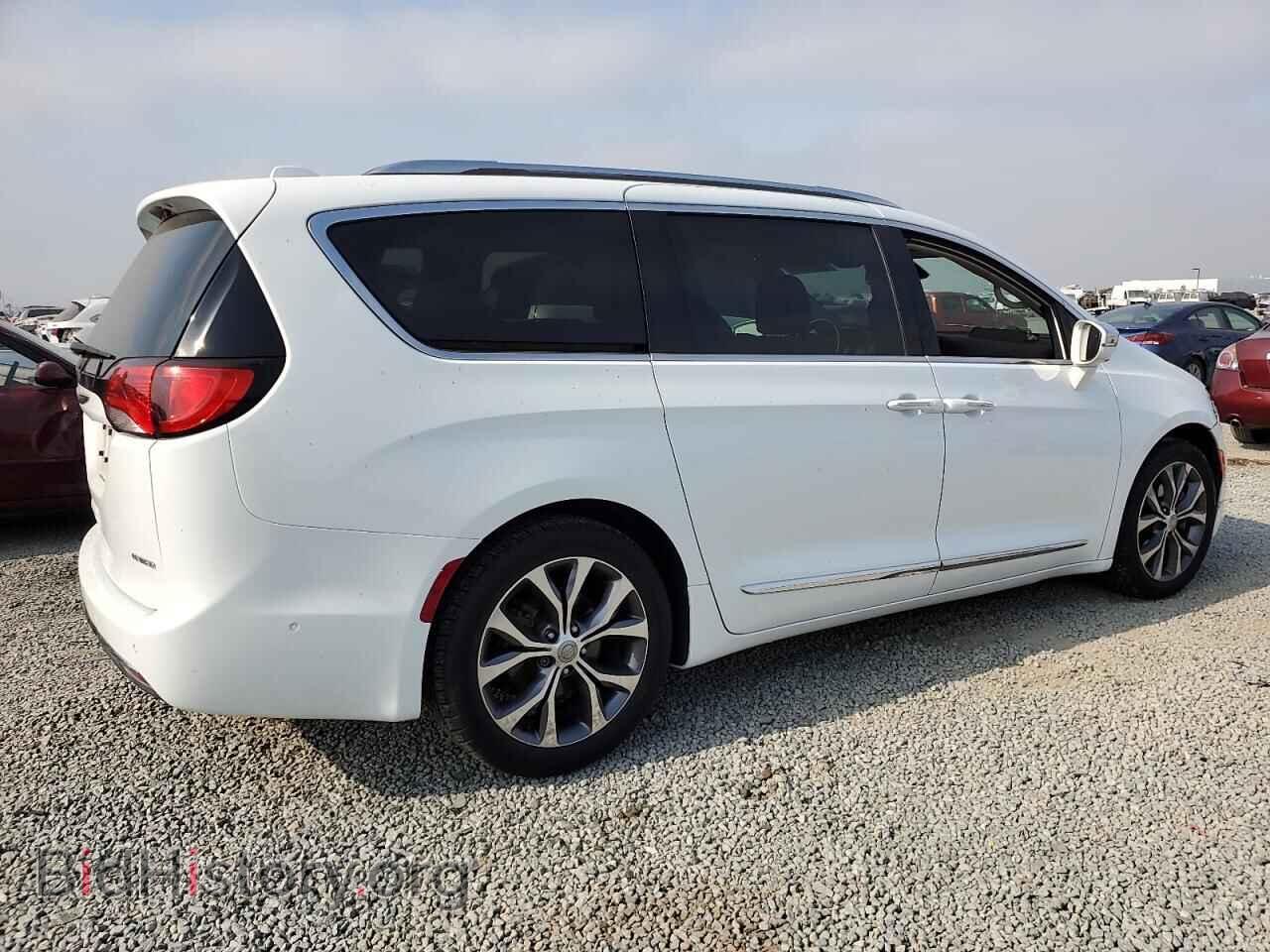 2017 CHRYSLER PACIFICA - VIN: 2C4RC1GG7HR504635 - Фото 3