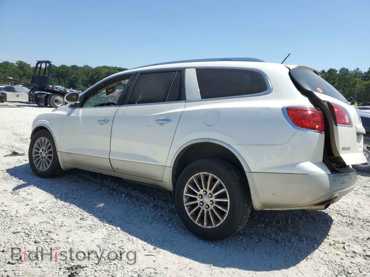 2012 BUICK ENCLAVE - VIN: 5GAKRCED8CJ281248 - Photo 2