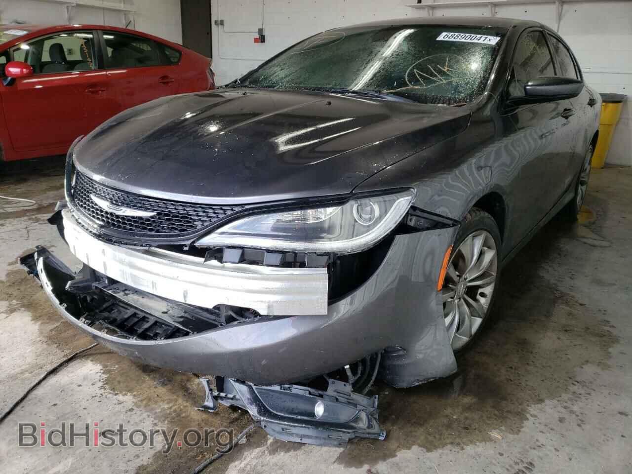 2016 CHRYSLER 200 - VIN: 1C3CCCBB9GN142319 - Фото 2