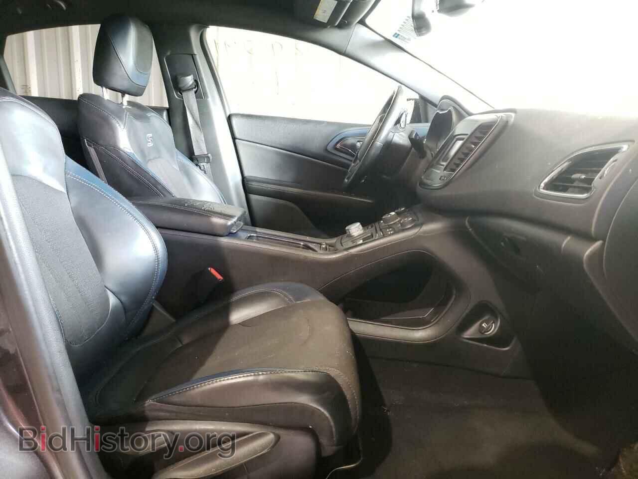 2016 CHRYSLER 200 - VIN: 1C3CCCBB9GN142319 - Фото 5
