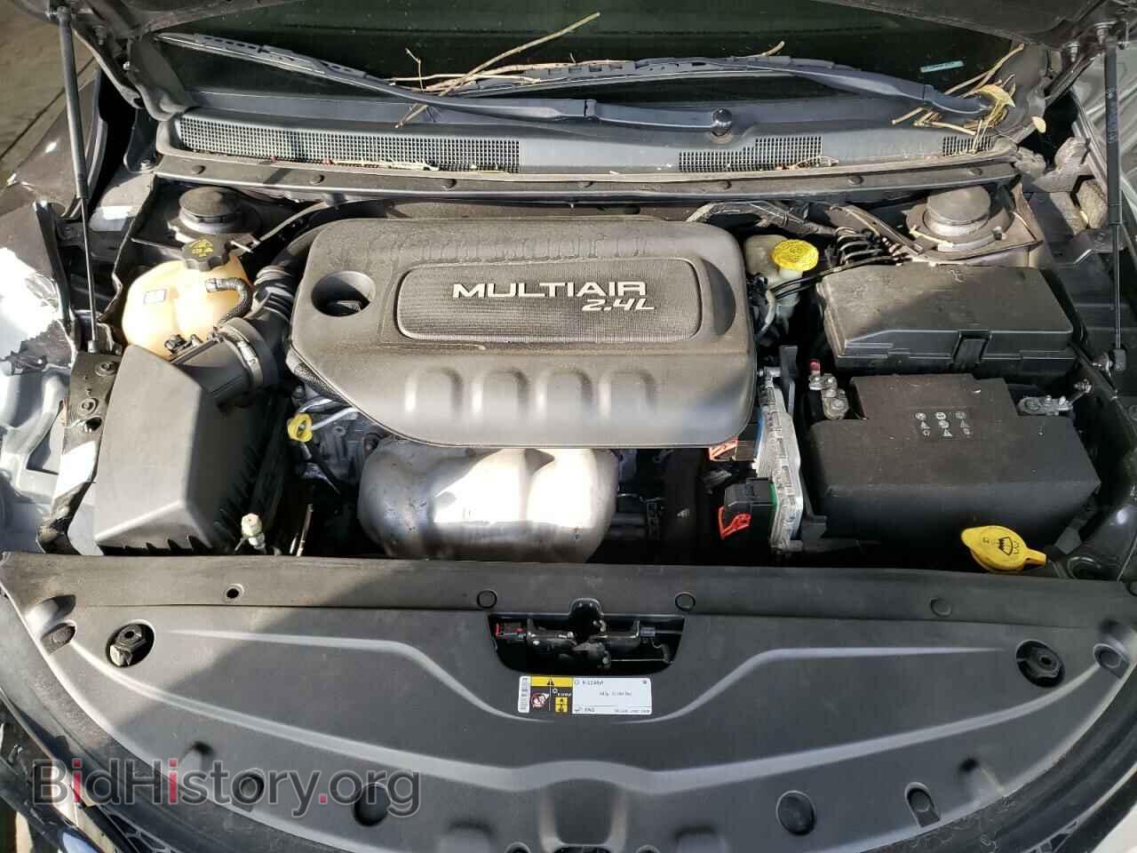 2016 CHRYSLER 200 - VIN: 1C3CCCBB9GN142319 - Фото 7