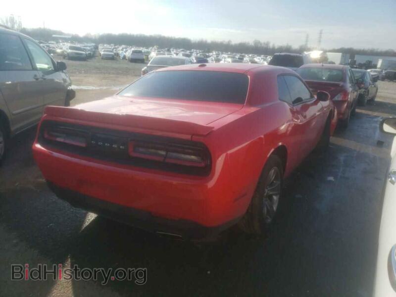 2019 Dodge CHALLENGER (VIN 2C3CDZAG5KH560780) — photo 4 of 10