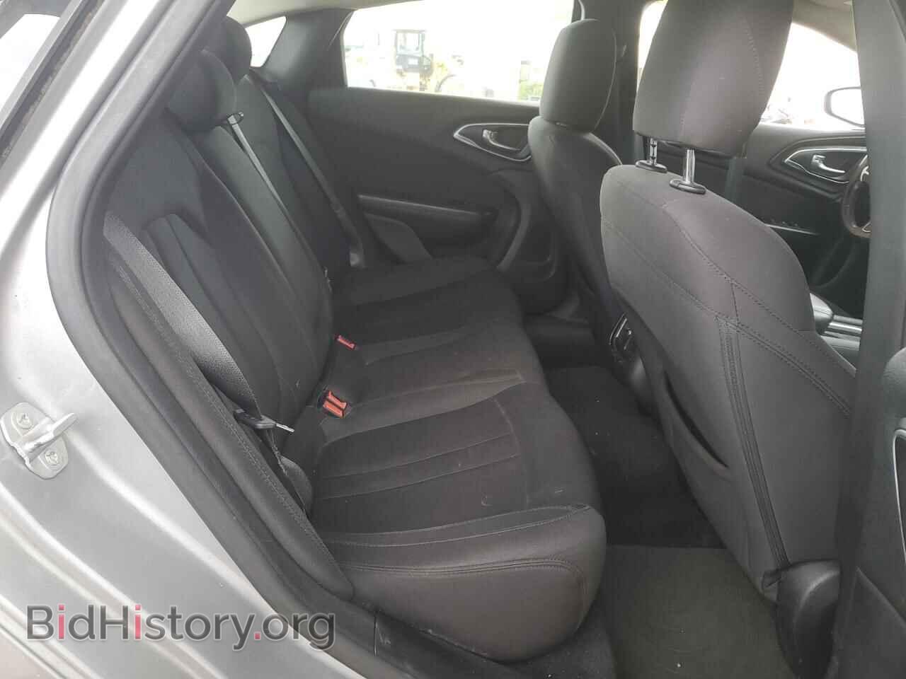 2015 CHRYSLER 200 - VIN: 1C3CCCAB3FN558852 - Фото 10