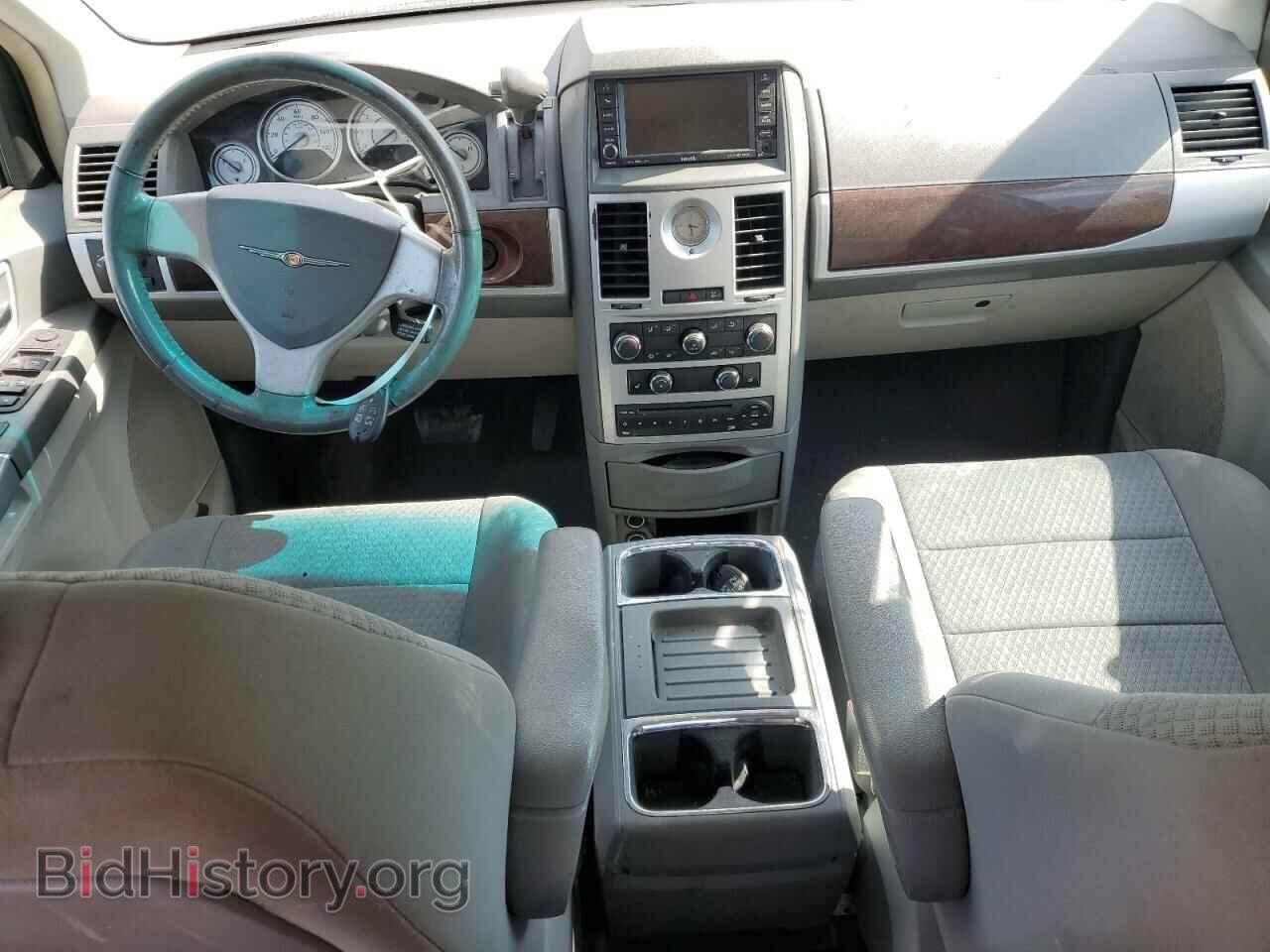 2010 CHRYSLER MINIVAN - VIN: 2A4RR5D1XAR193868 - Фото 8