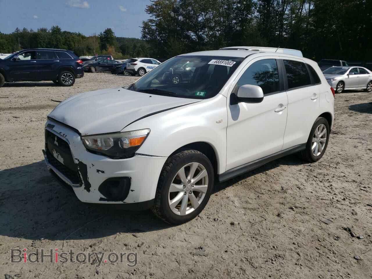 Photo 4A4AR3AUXDE011795 - MITSUBISHI OUTLANDER 2013