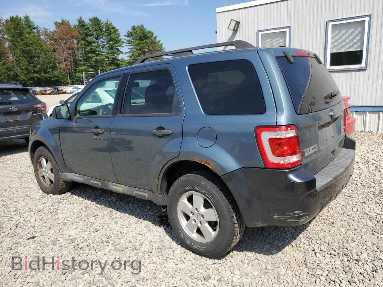 2011 FORD ESCAPE - VIN: 1FMCU9DG5BKC71524 - Фото 2
