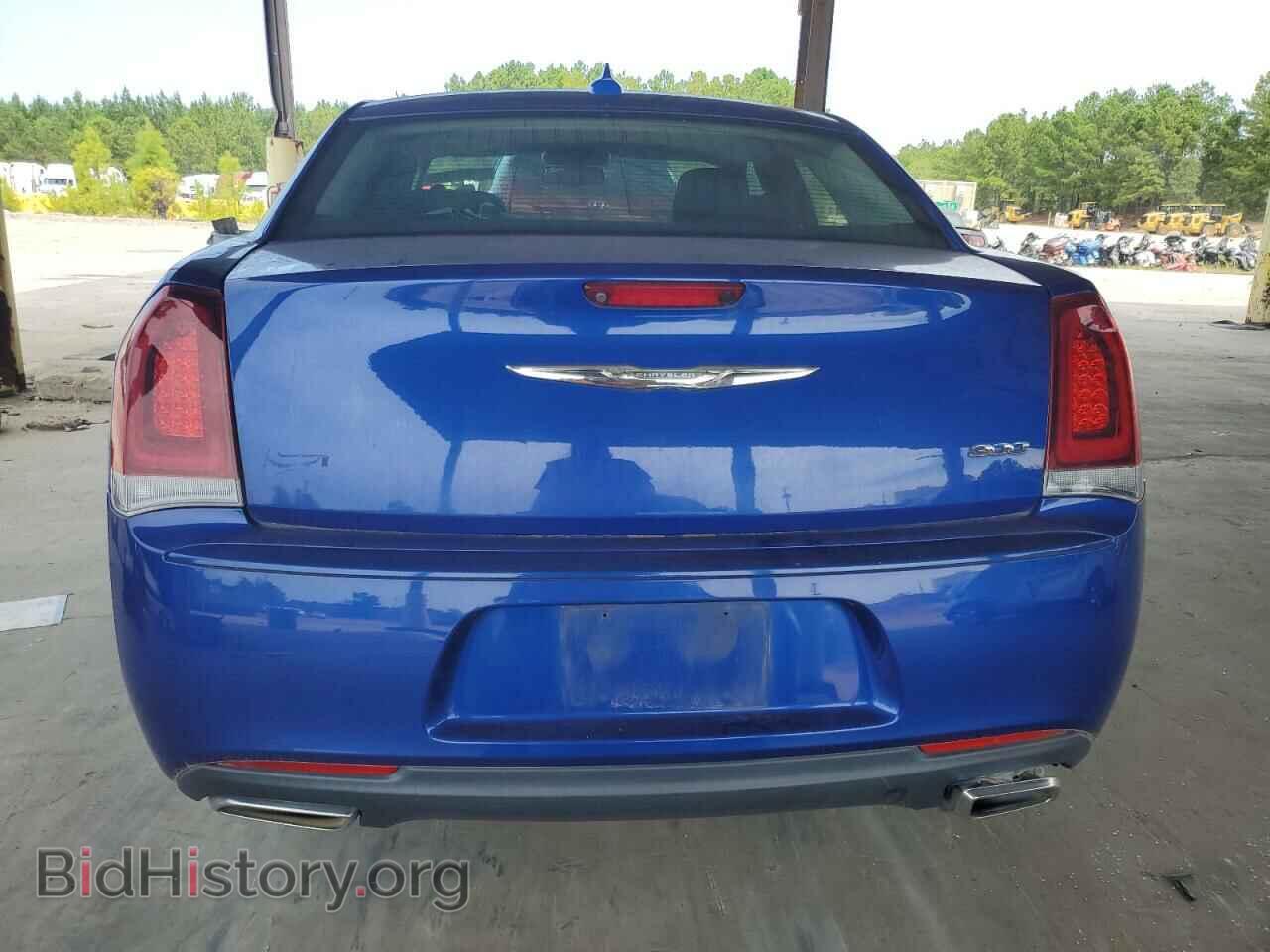 2019 CHRYSLER 300 - VIN: 2C3CCAAG9KH729039 - Фото 6