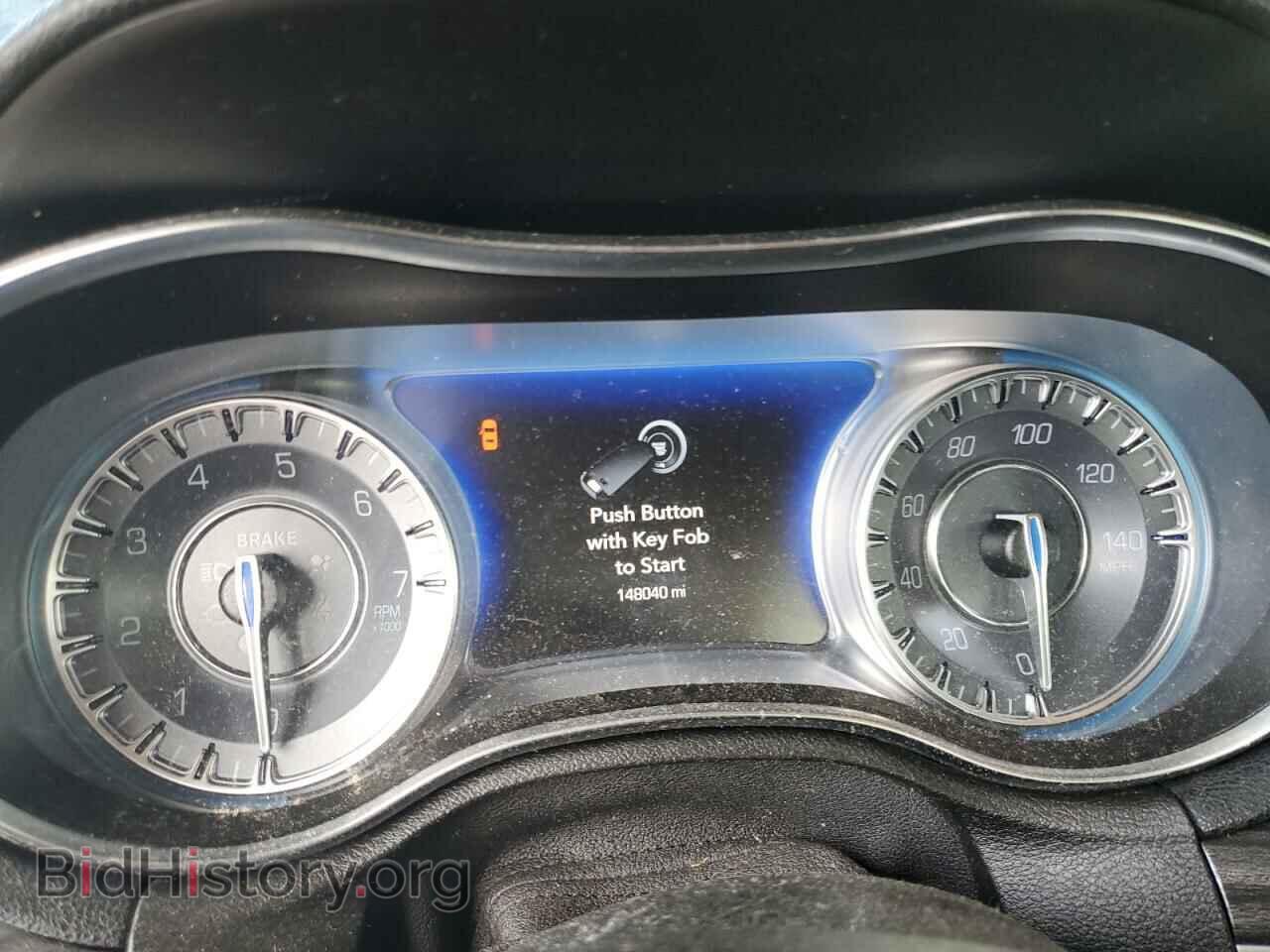 2019 CHRYSLER 300 - VIN: 2C3CCAAG9KH729039 - Фото 9