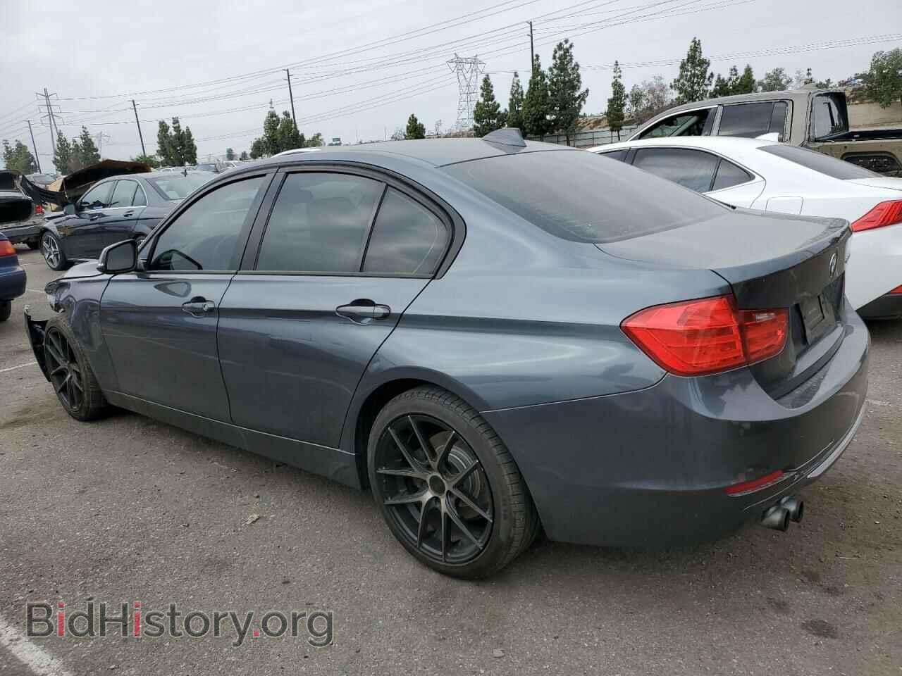 2012 BMW 3 SERIES - VIN: WBA3A5G58CNP17209 - Фото 2