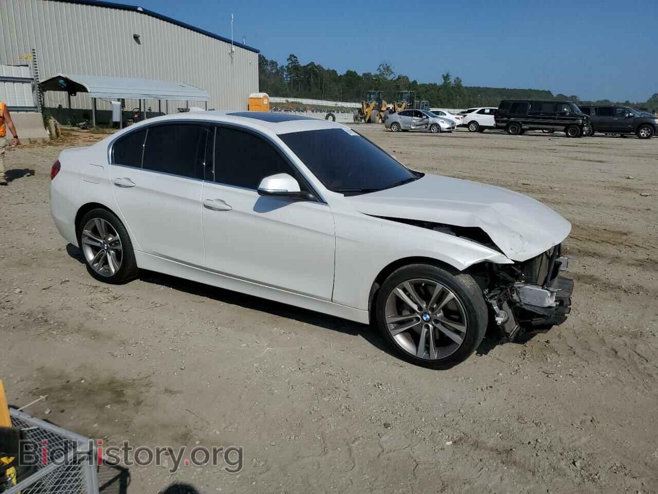 2017 BMW 3 SERIES - VIN: WBA8B3G38HNU36055 - Фото 4