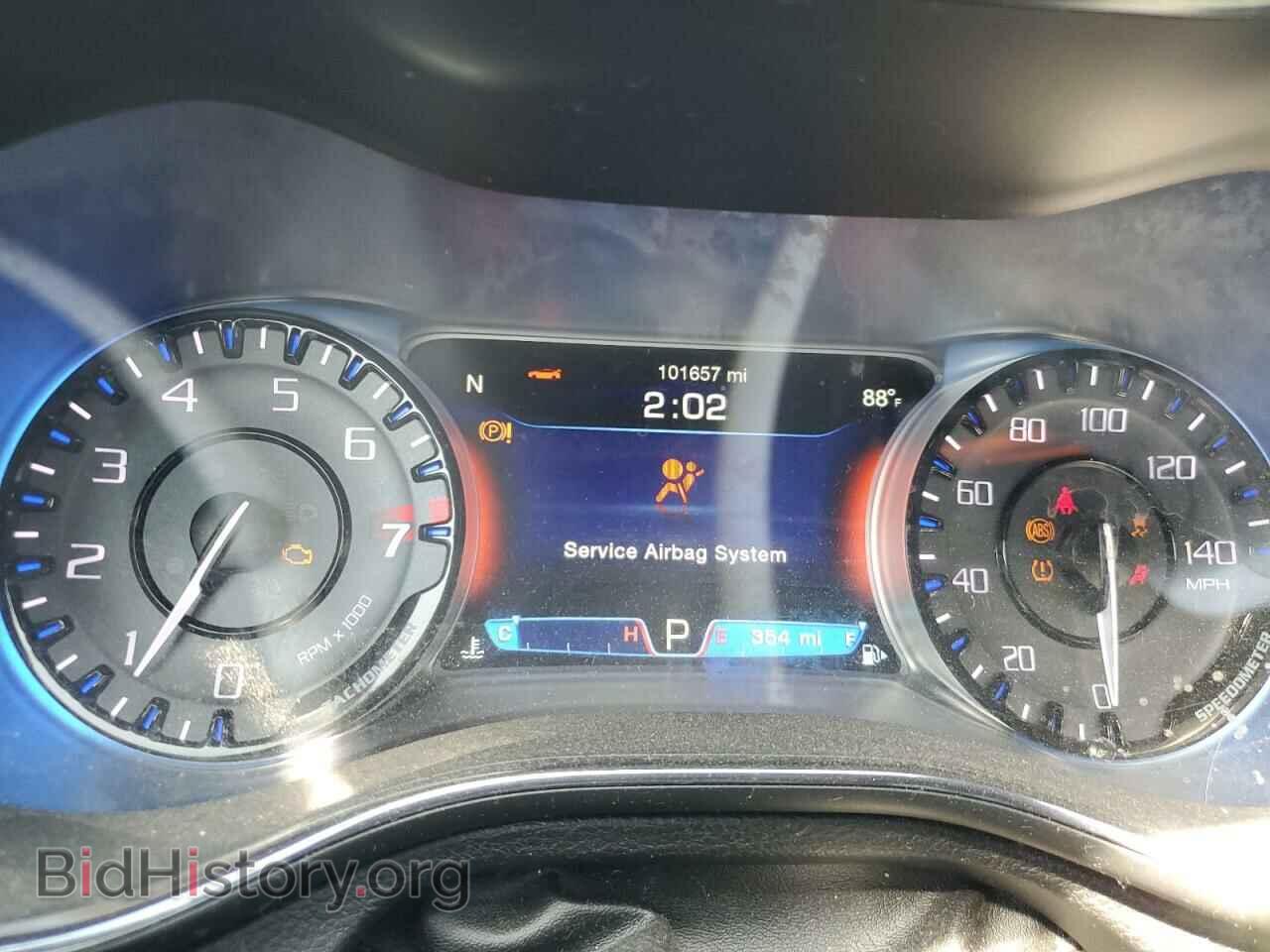 2016 CHRYSLER 200 - VIN: 1C3CCCBG6GN161373 - Фото 9