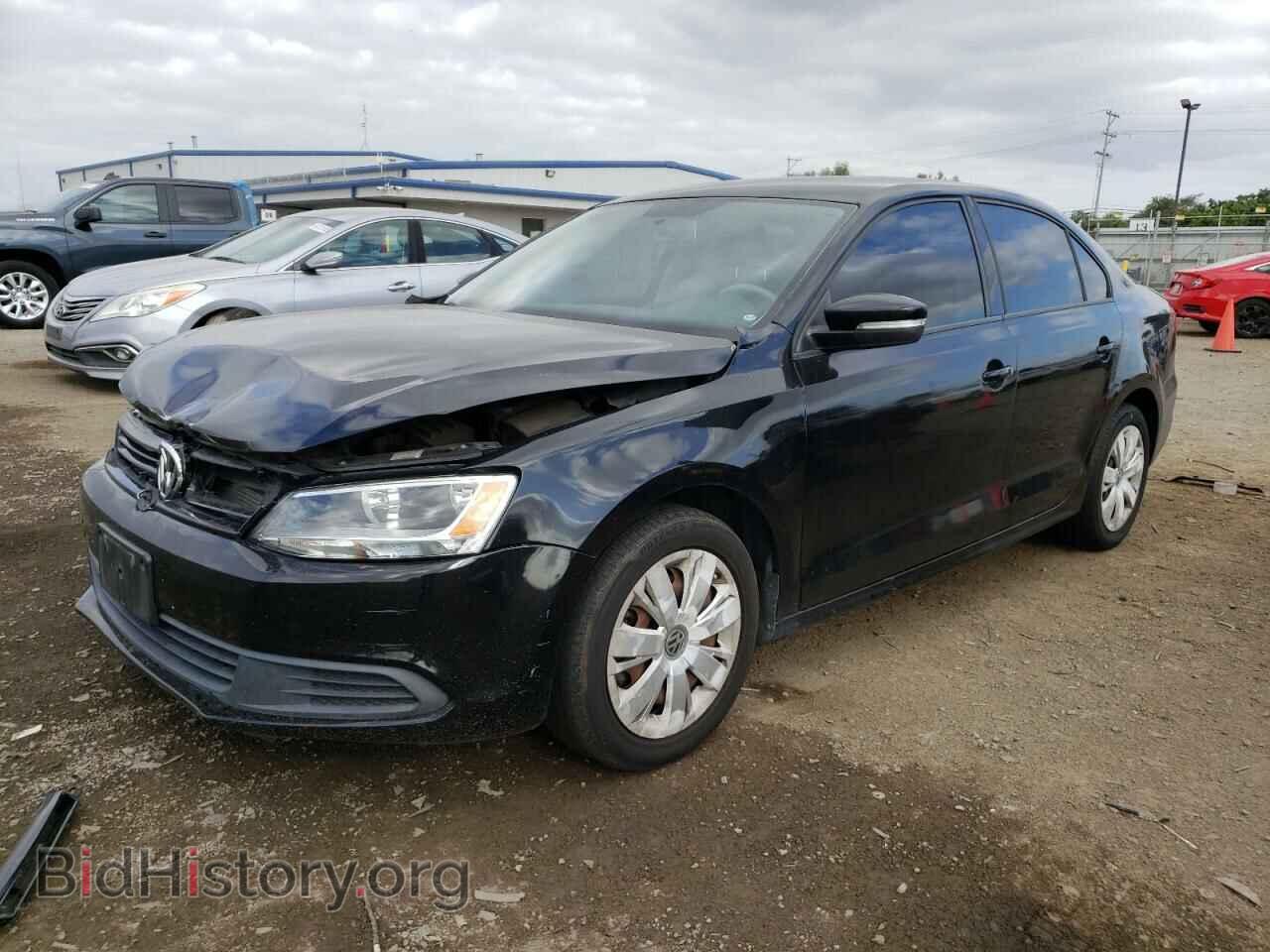 Фотография 3VWD17AJ7EM393740 - VOLKSWAGEN JETTA 2014