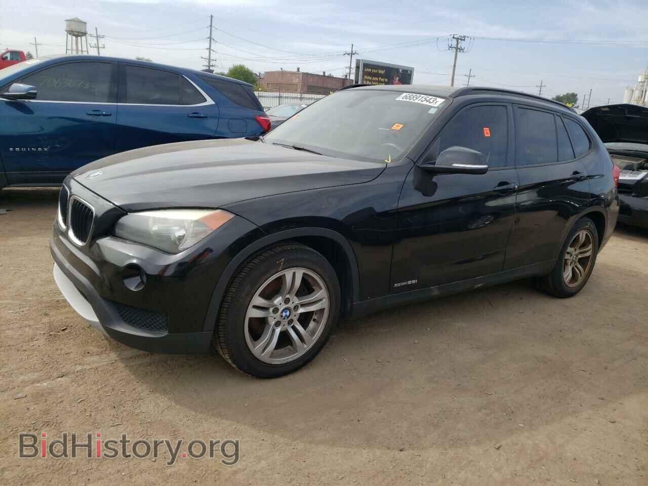 Фотография WBAVM1C57DVW45368 - BMW X1 2013