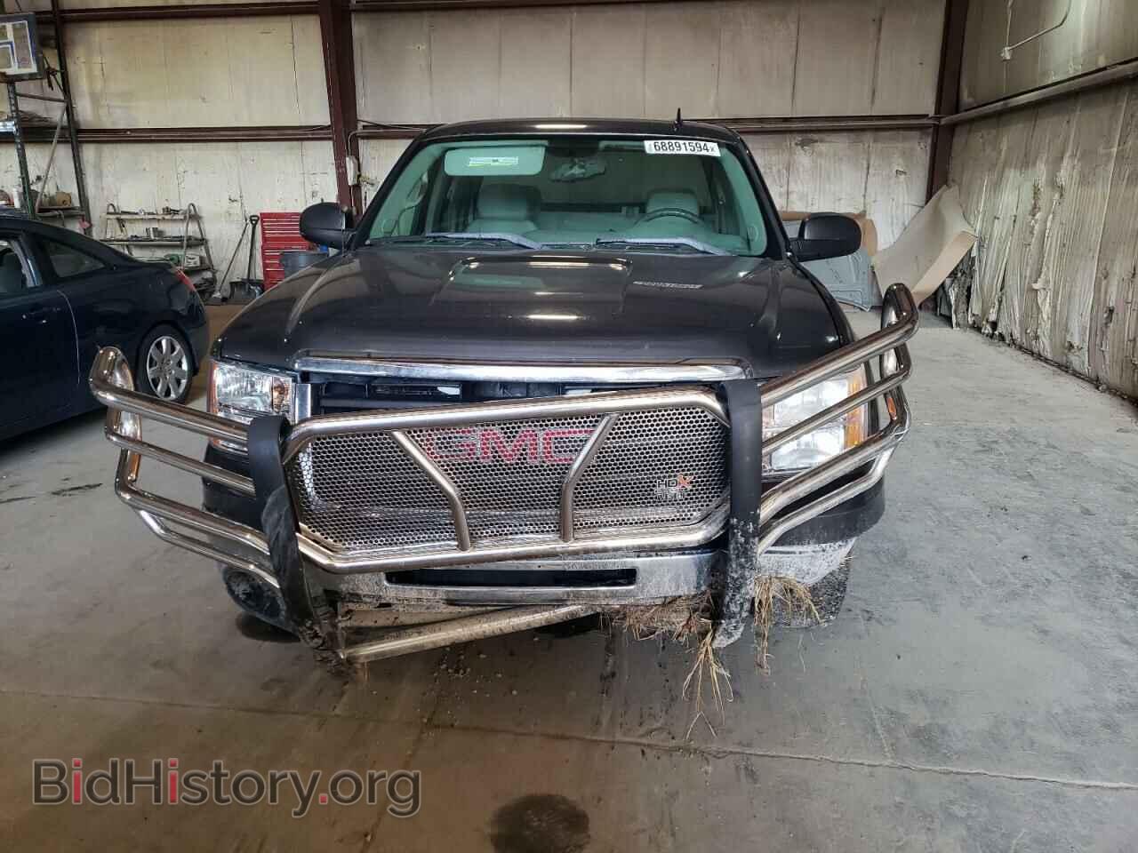 2011 GMC All Models - VIN: 1GTR2VE39BZ264396 - Photo 5