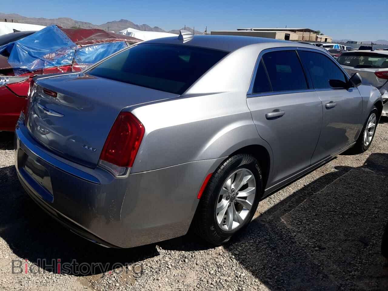 2016 CHRYSLER 300 - VIN: 2C3CCAAG6GH206942 - Фото 3