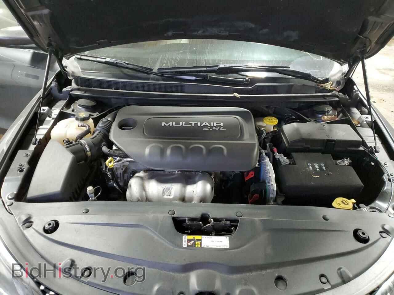 2016 CHRYSLER 200 - VIN: 1C3CCCAB0GN177803 - Фото 11