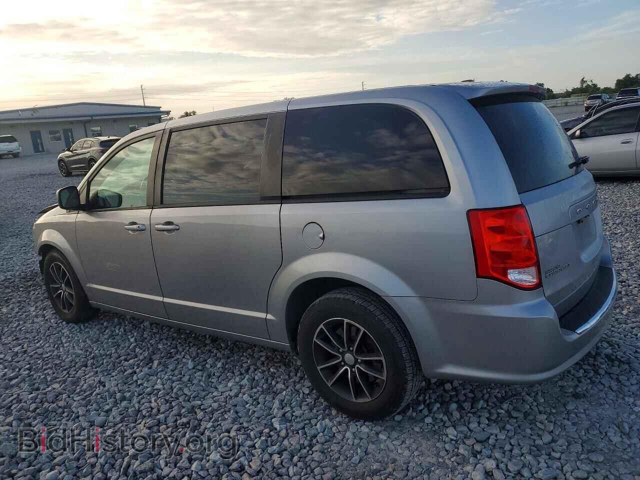 2018 DODGE CARAVAN - VIN: 2C4RDGEG4JR214880 - Фото 2