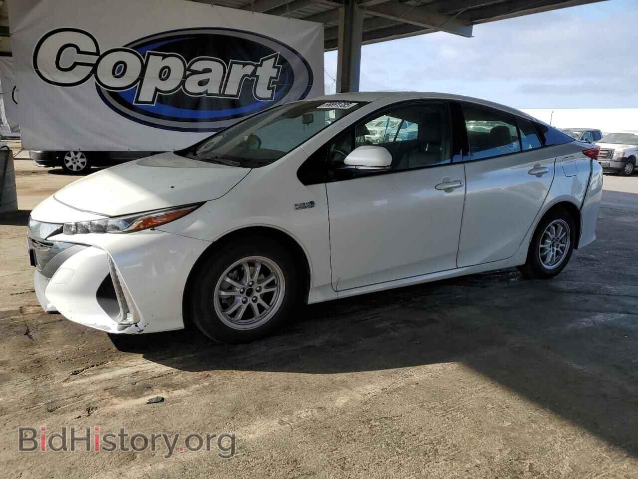 Фотография JTDKARFP3K3117524 - TOYOTA PRIUS 2019