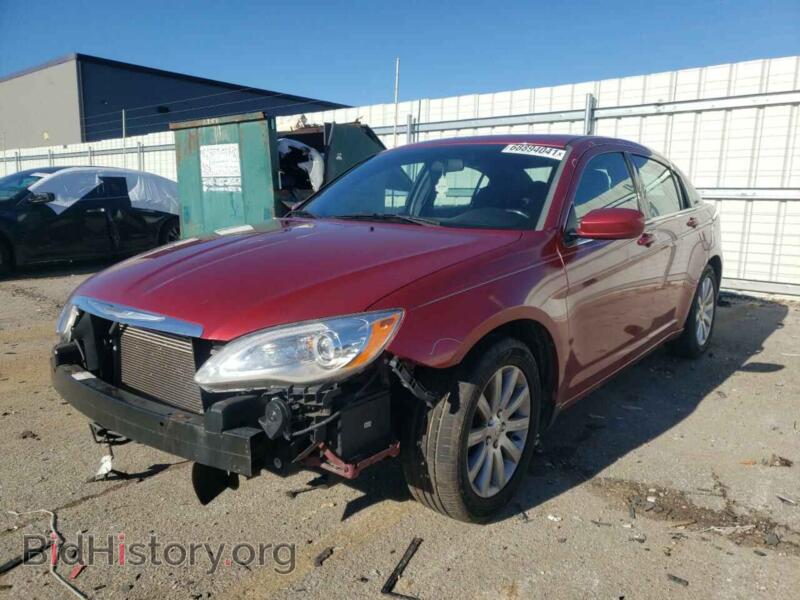 2013 Chrysler 200 (VIN 1C3CCBBB5DN611752) — photo 2 of 10