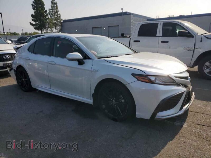 2021 Toyota CAMRY (VIN 4T1K31AKXMU548944) — фото 4 из 12
